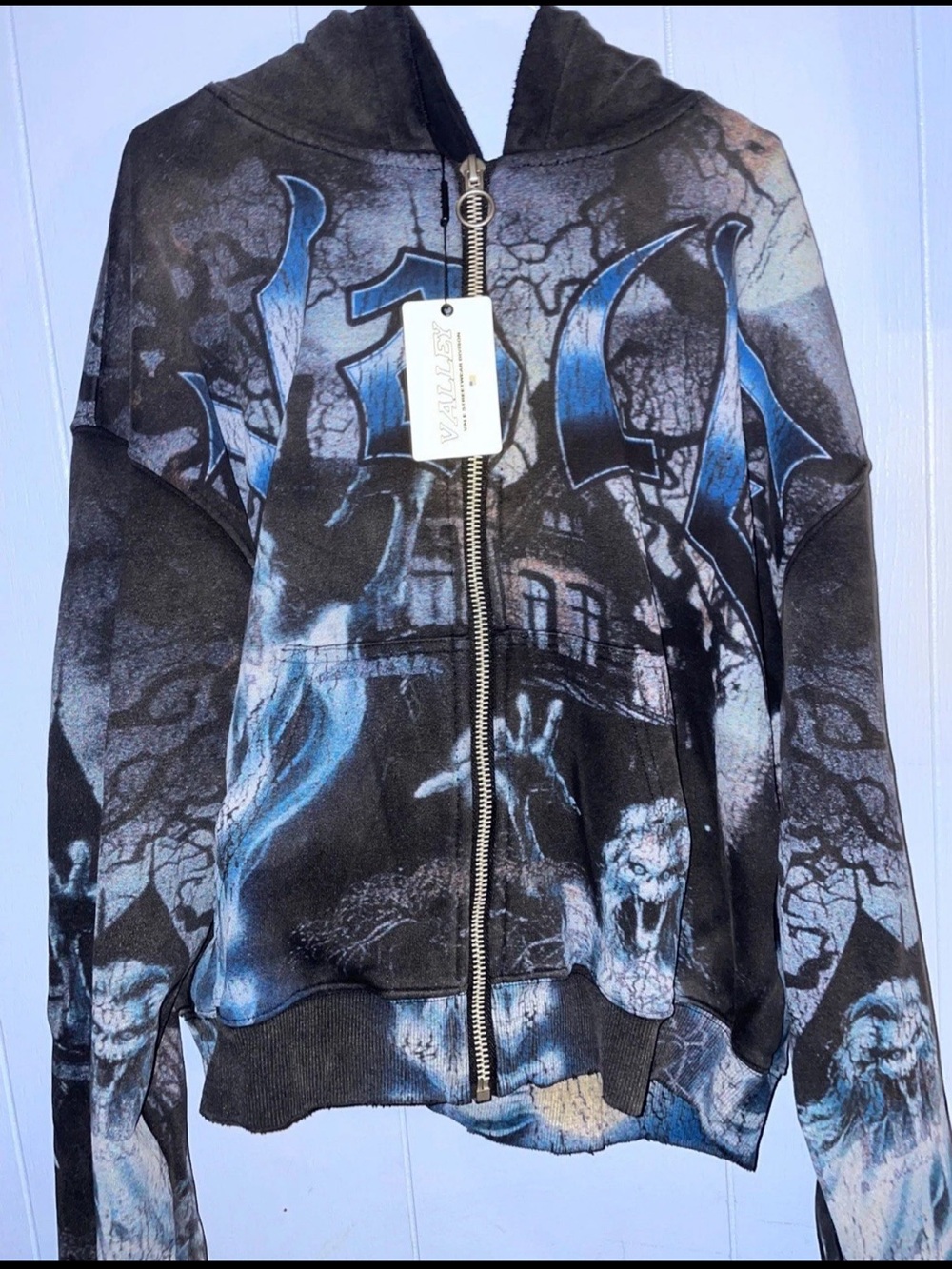 Vale valley lives Casper vintage zip hoodie